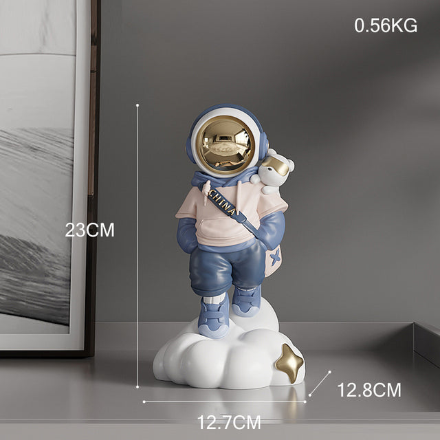 Streetwear Outfit Astronaut Decor