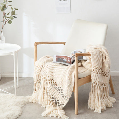 Deluxe Knitted Tassel Throw Blanket