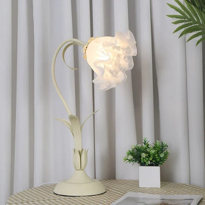 Vintage Adjustable Flower Table Lamp