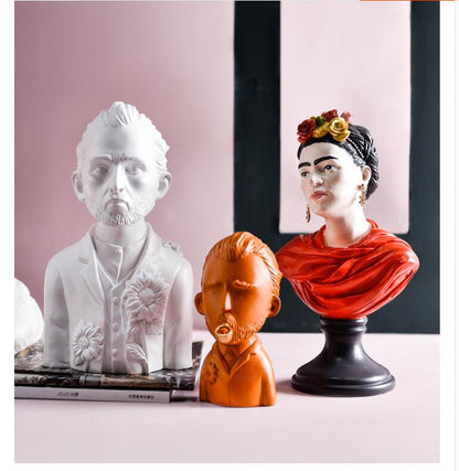 Portrait Figurines Statues